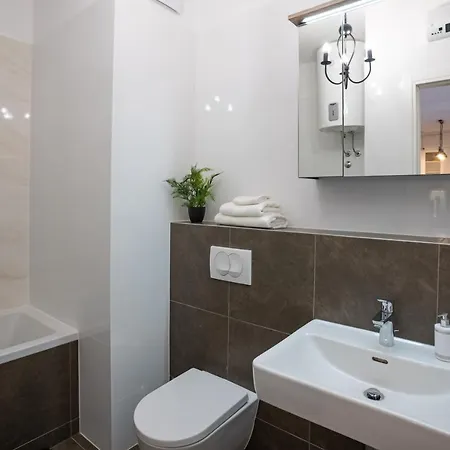 Morska 6 Luxury Znjan Apartment *