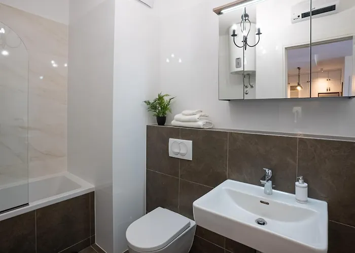 Morska 6 Luxury Znjan דירה *