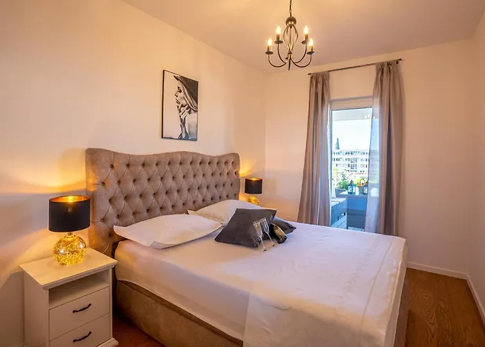 Morska 6 Luxury Znjan דירה *