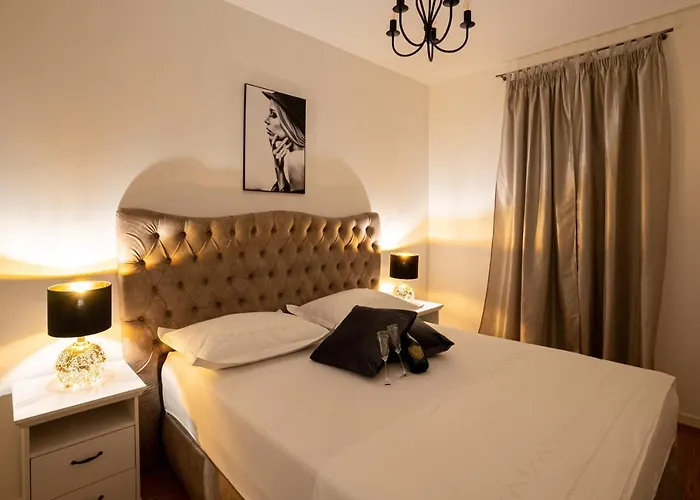 דירה Morska 6 Luxury Znjan